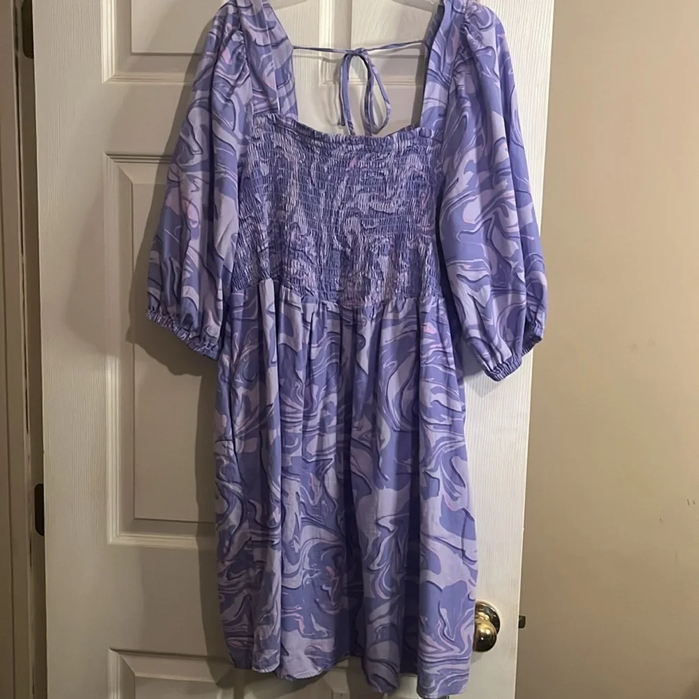 Ava Viv-Swirl dress puff sleeves with back tie 1X - Picture 2 of 5